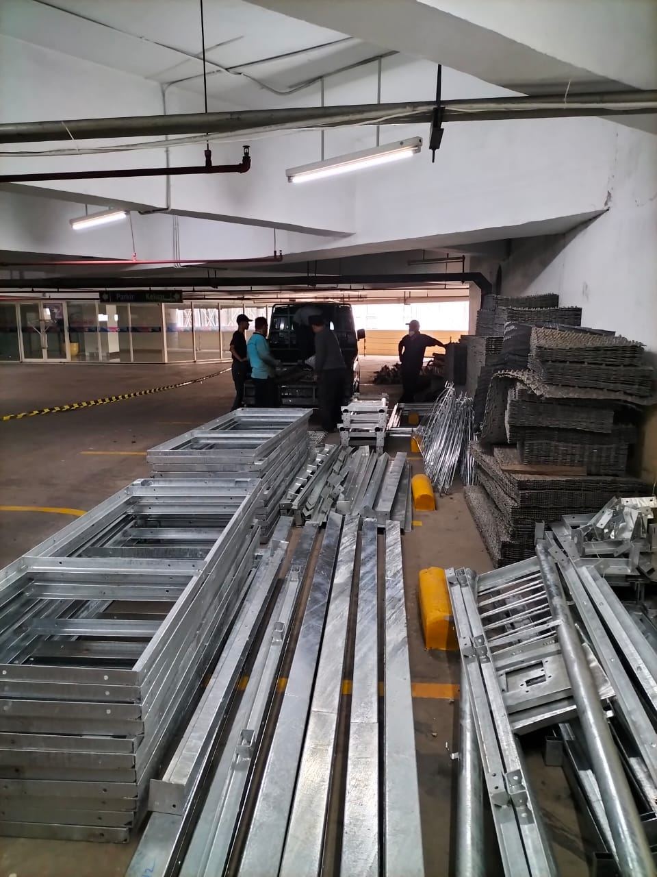 Proses Bongkar Pasang Struktur Rangka